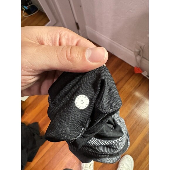 Lululemon Pace Breaker Shorts Men's Lined 9" Etch Light Cast Black Small M7907S - Picture 5 of 5